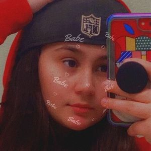 Meet your Posher, Hope